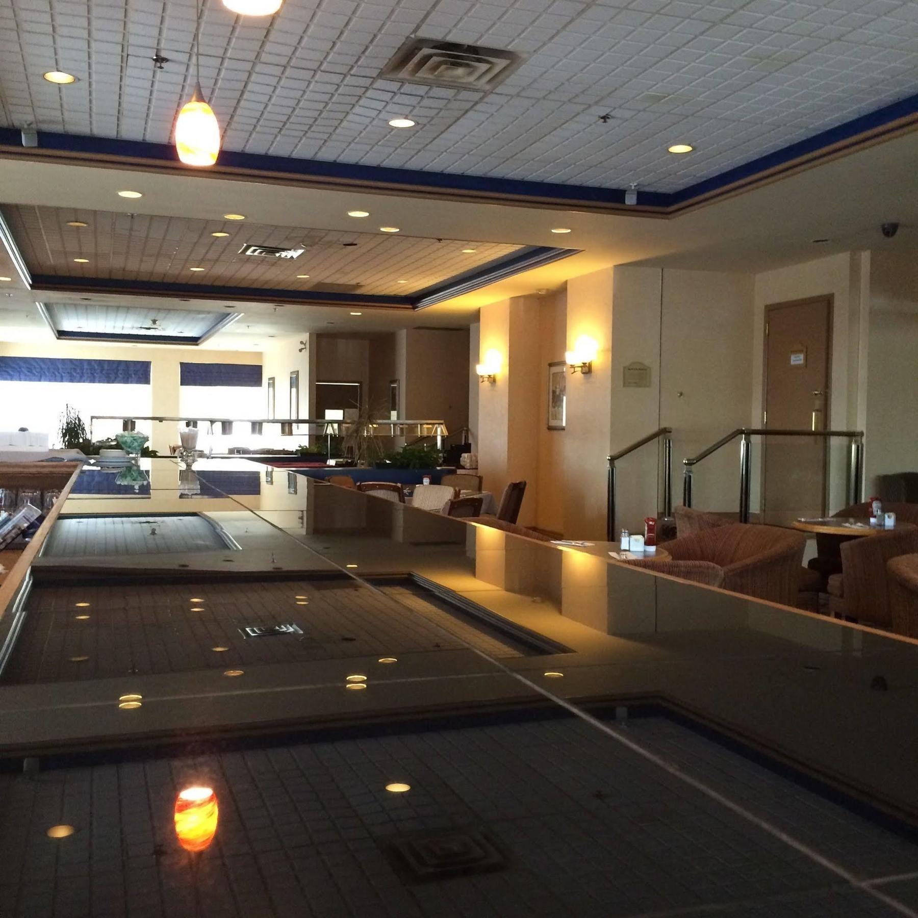 Four Points By Sheraton Toronto Airport East Exteriér fotografie