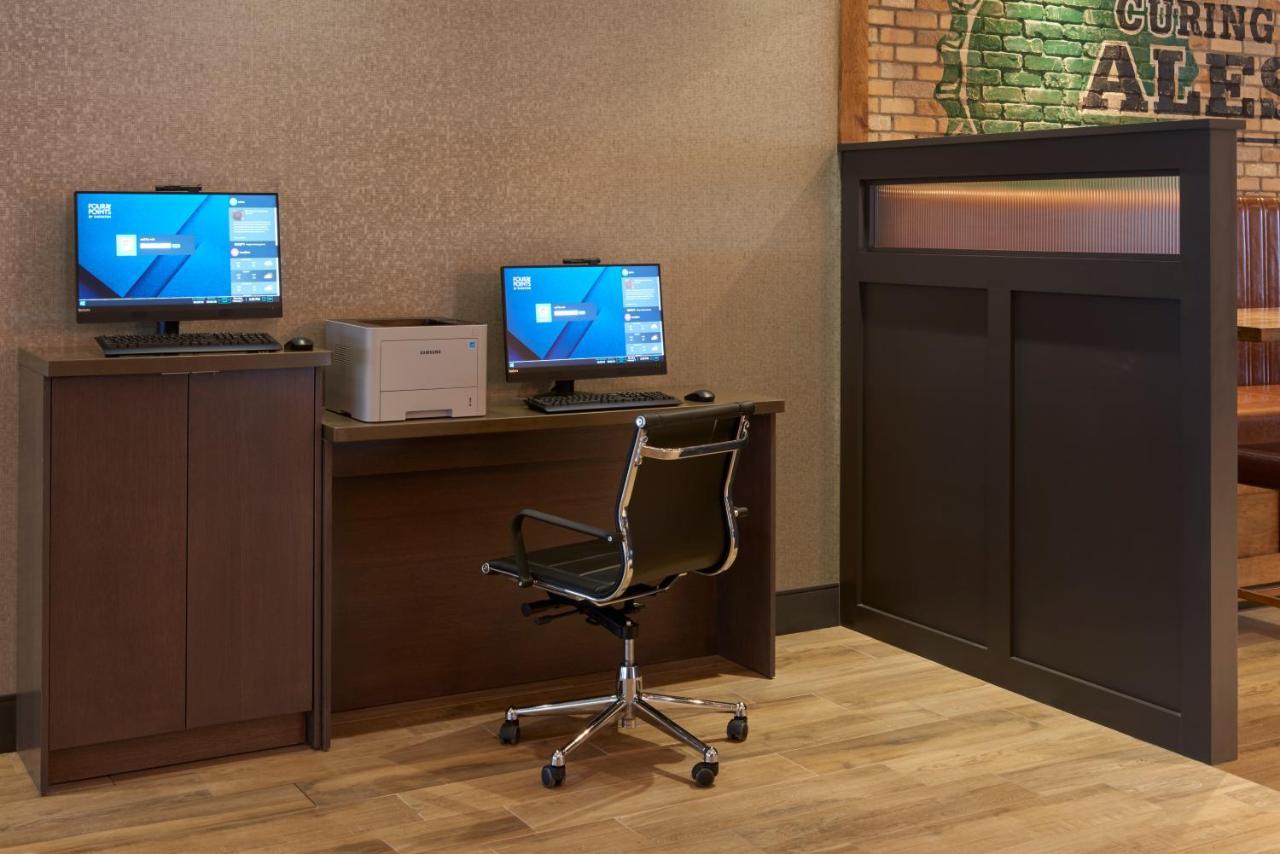 Four Points By Sheraton Toronto Airport East Exteriér fotografie