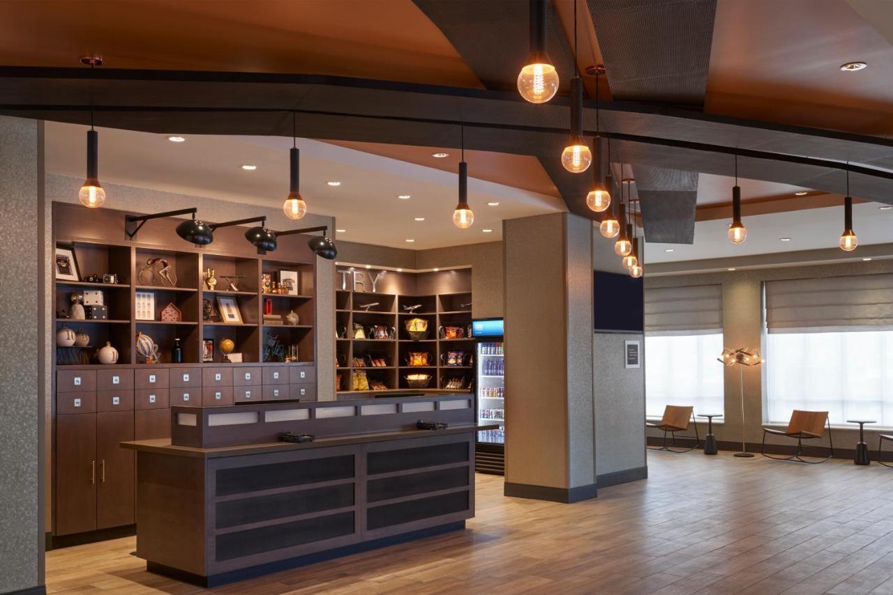 Four Points By Sheraton Toronto Airport East Exteriér fotografie